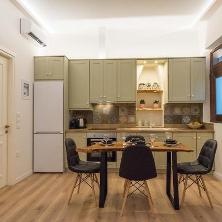 1571_ Suites A2 Nafpaktos Exteriör bild